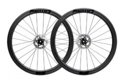 JGO RUEDAS CARRETERA CARBONO FFWD TYRO