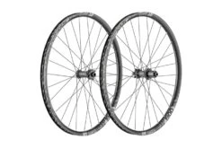 Dt-swiss RUEDA DT SWISS H1900 SPLINE 27" 30MM