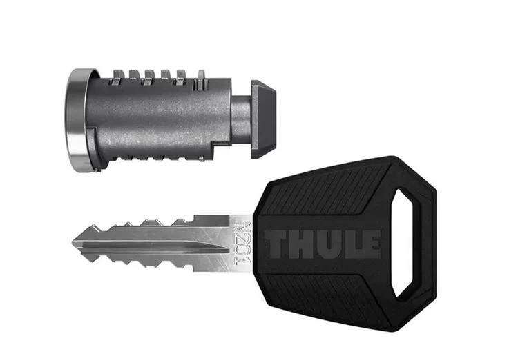 SISTEMA THULE ONE KEY 4 PACKS (BOMBINES MAS LLAVE) 1 SISTEMA THULE ONE KEY 4 PACKS (BOMBINES MAS LLAVE)